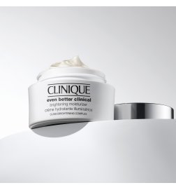 Even Better Clinical - Feuchtigkeitscreme mit Leuchtkraft-Effekt